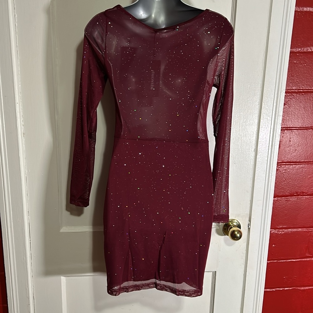 Sparkly Maroon New Year’s Bodycon Dress NWT - Picture 3 of 11